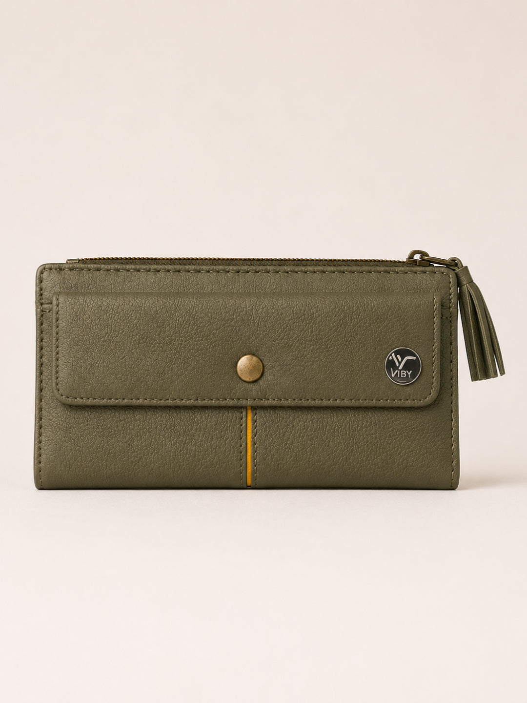  Slim Textured Clutch green
