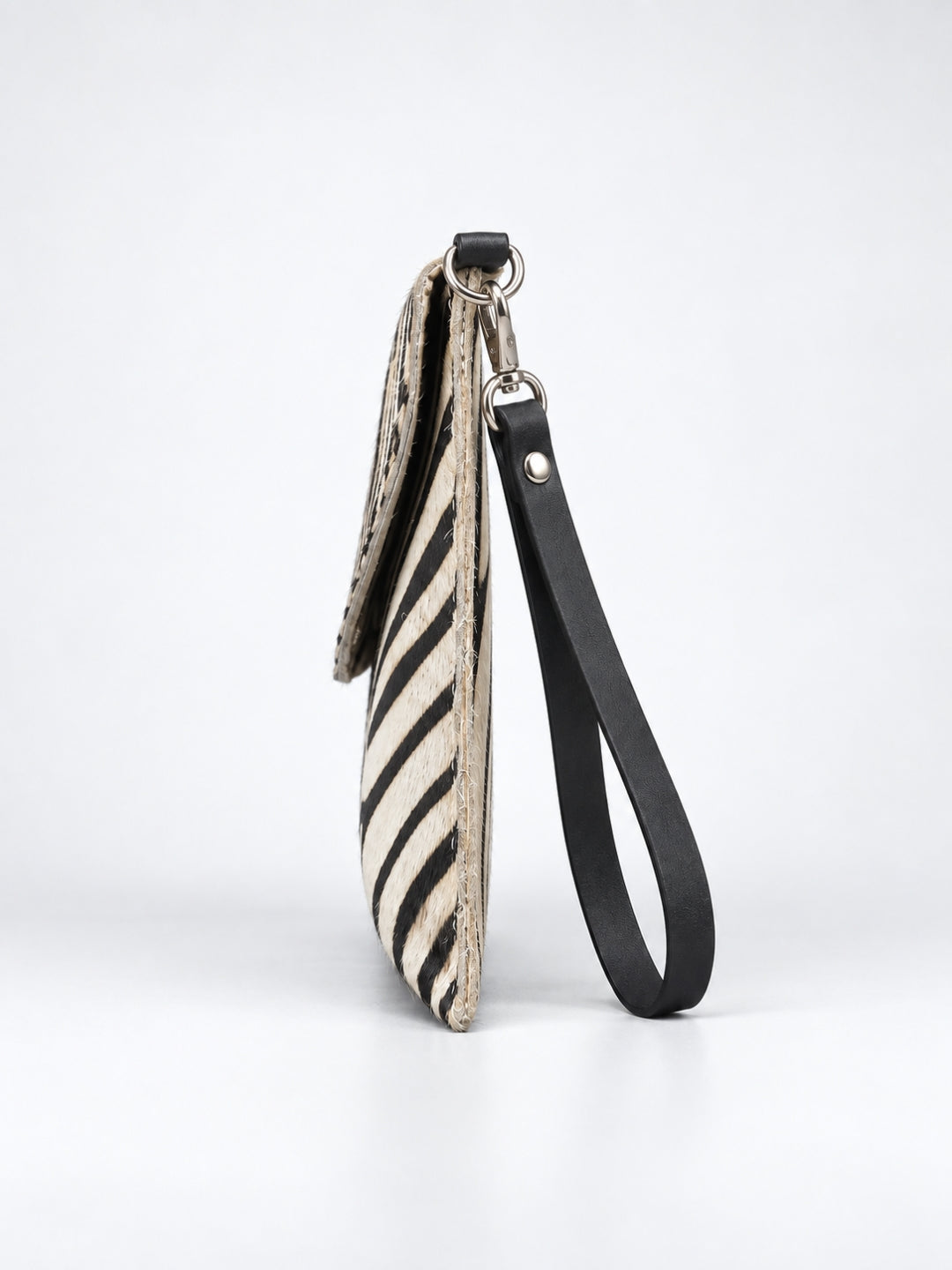 Wristlet Envelope Clutch white and black