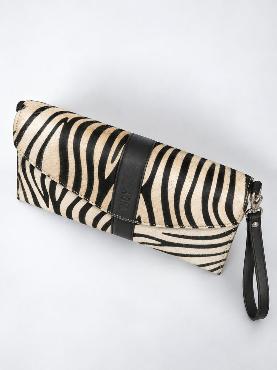 Wristlet Envelope Clutch white and black