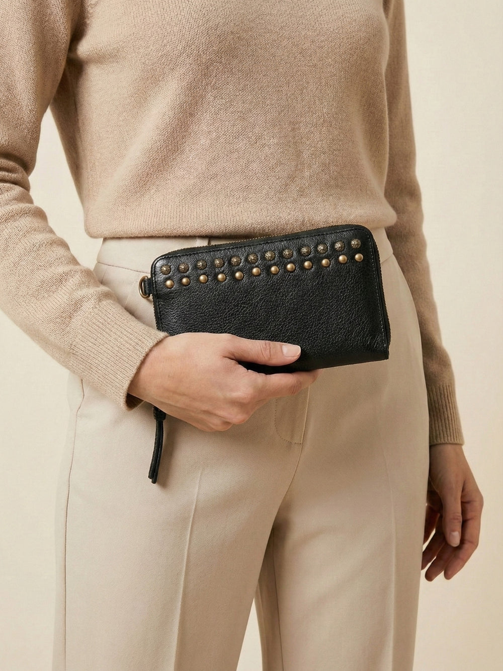 Studded Phone Wallet black
