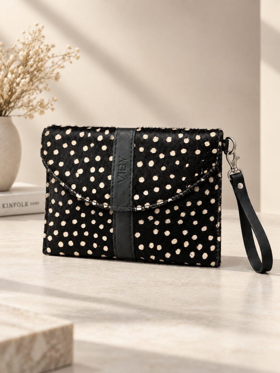 Wristlet Envelope Clutch black