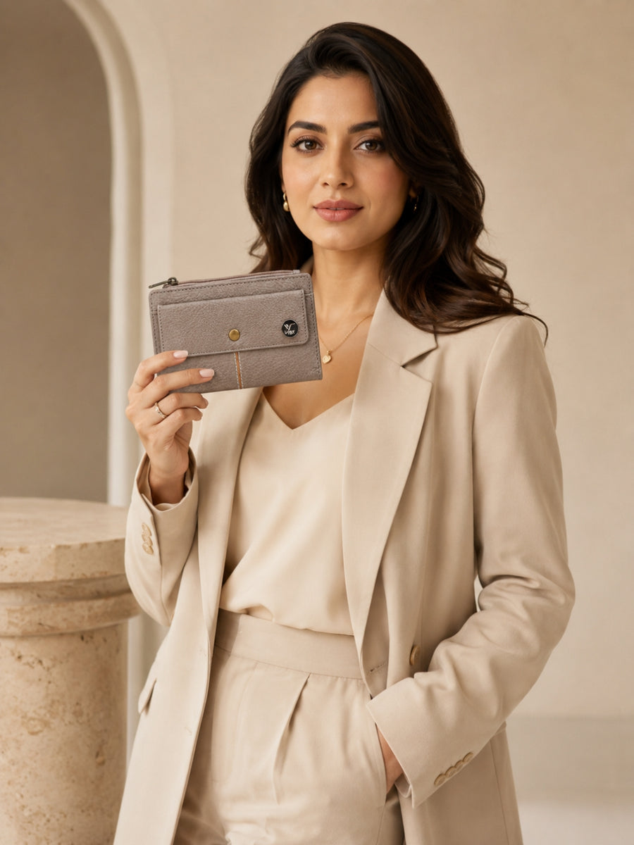  Slim Textured Clutch grey