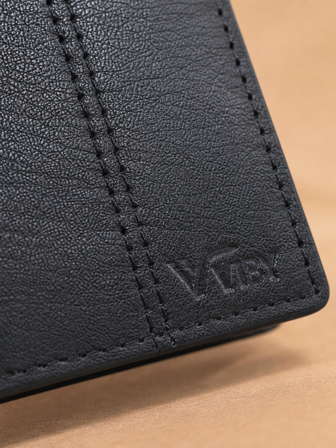 Twin Stich Goat Leather wallet black  straight line 