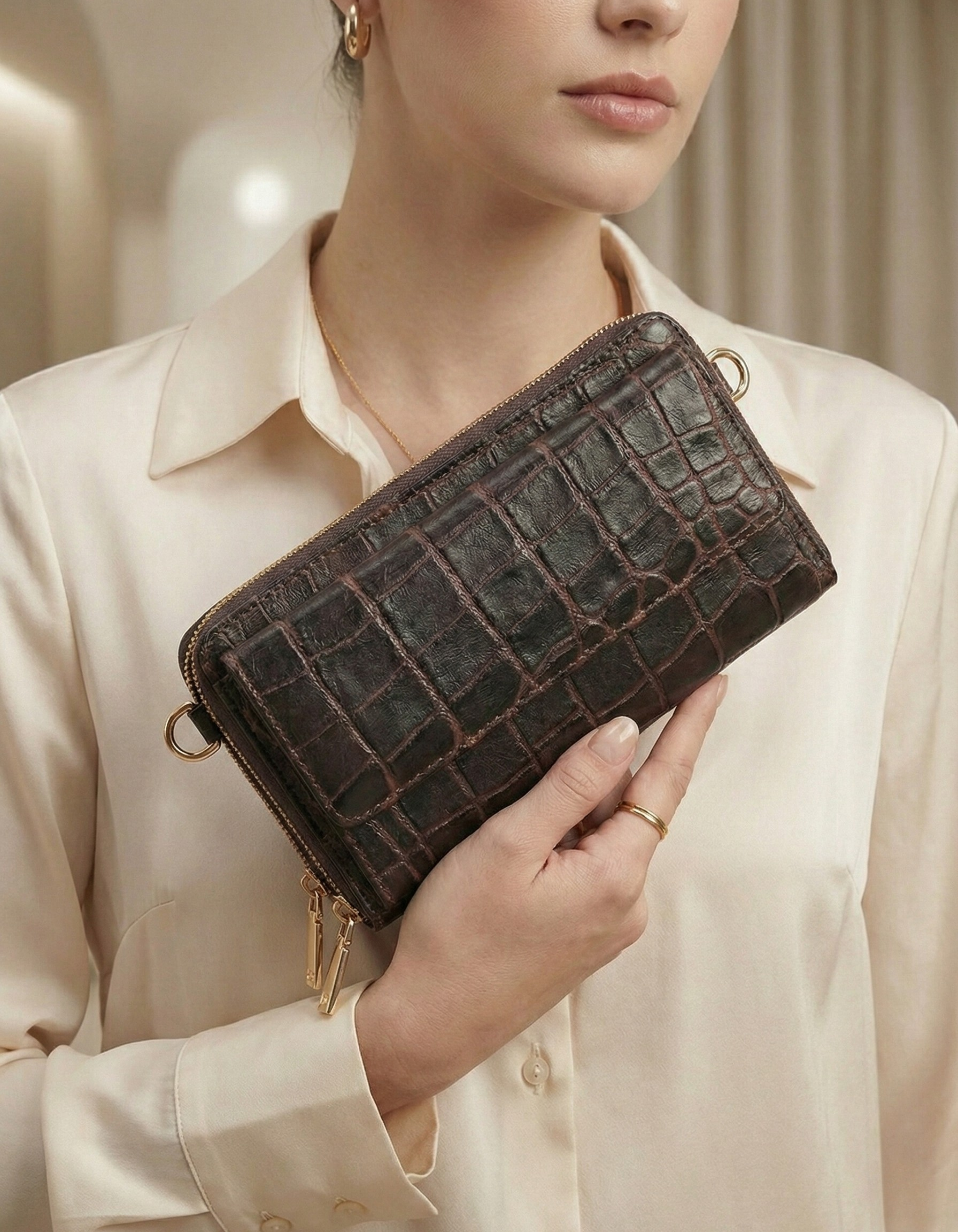 Women’s Dark Brown Croc-Embossed Leather Zip Wallet Clutch