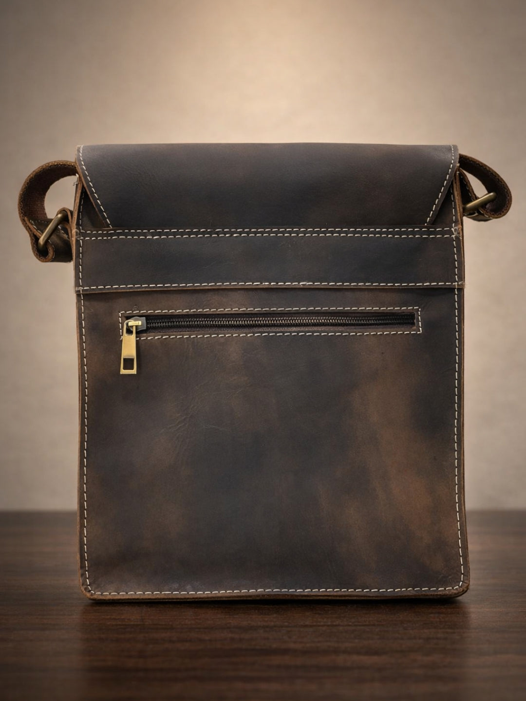Men’s Rover Sling Bag brown